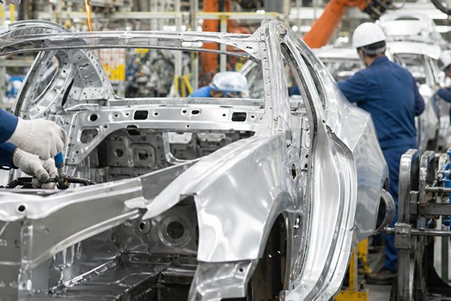 自動車部品組付けスタッフ・製造ライン求人